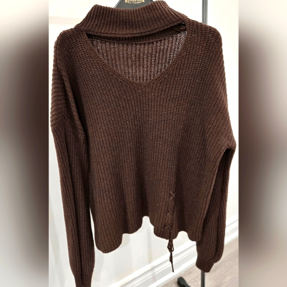 3/55$ - Brown Knit Sweater